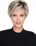 Short Ombre Blonde Pixie Cut Wigs for White Women Synthetic Short Hair Layered Wig